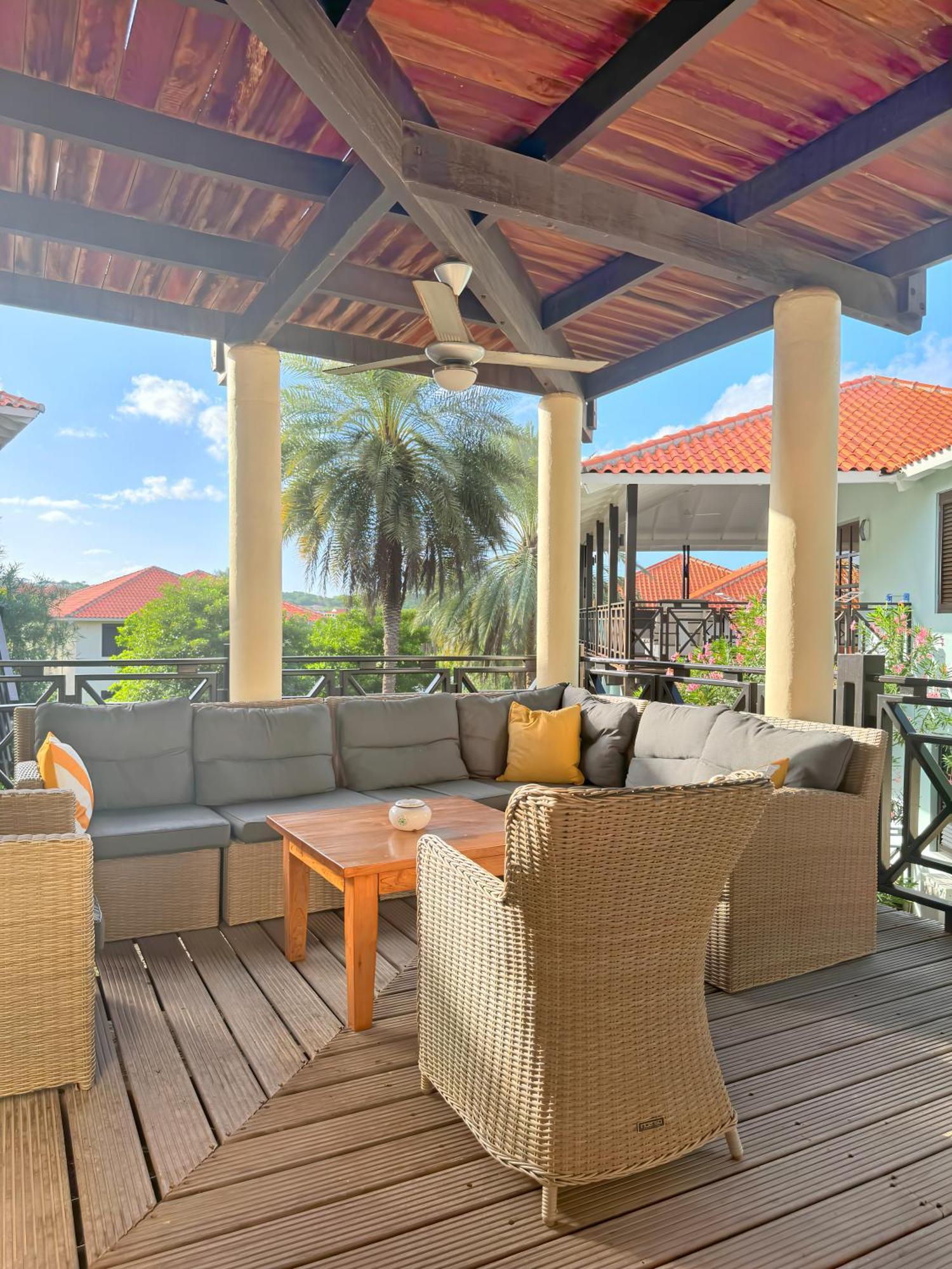 Vrijstaande Bb Beach Villa Azure Blue Bay Exterior photo